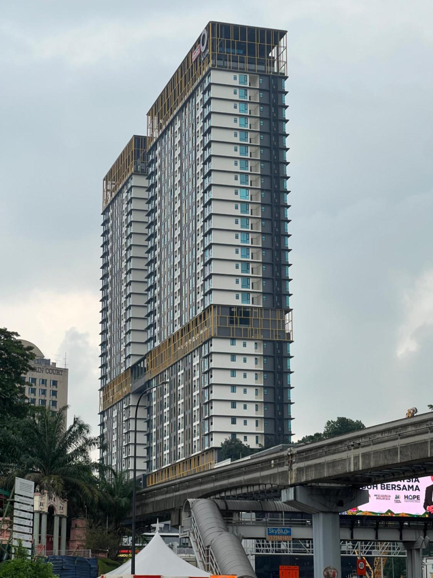 Merdeka Tower 118 Chinatown Trx At Opus Kuala Lumpur Bagian luar foto